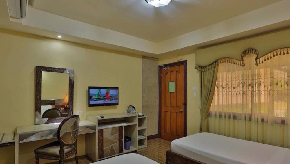 Bohol Tropics Resort Città di Tagbilaran Esterno foto