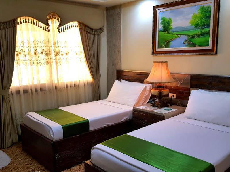 Bohol Tropics Resort Città di Tagbilaran Esterno foto